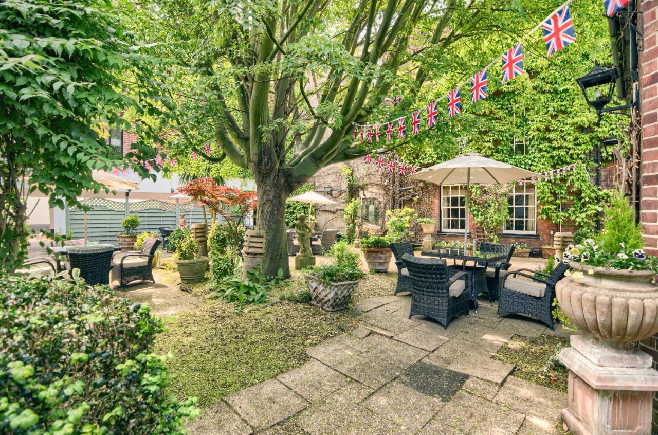 Mercure Salisbury White Hart Hotel & Apartments Exterior foto